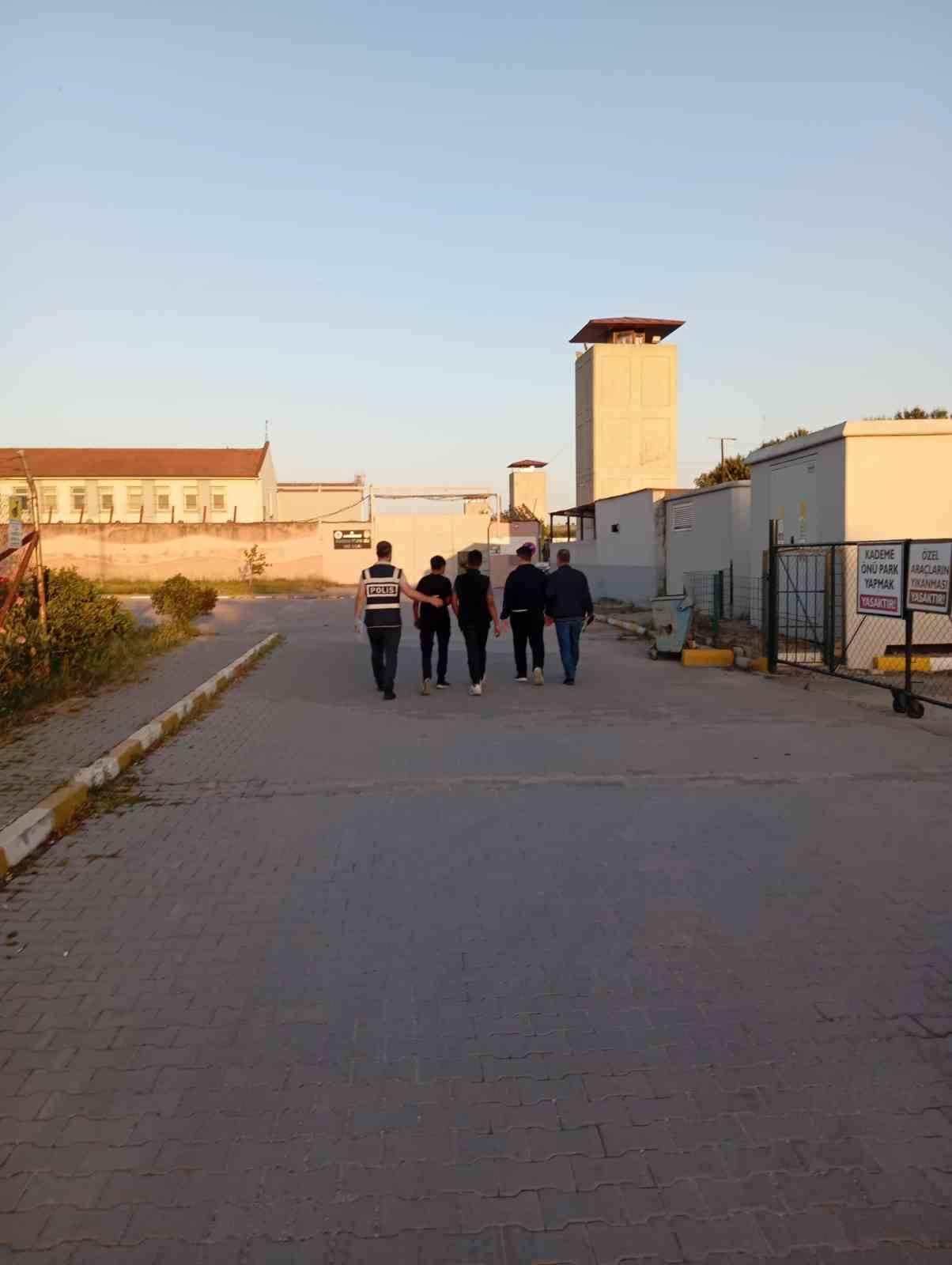 bandirmada-cocuk-hirsizlar-elektrikli-motosiklet-caldi
