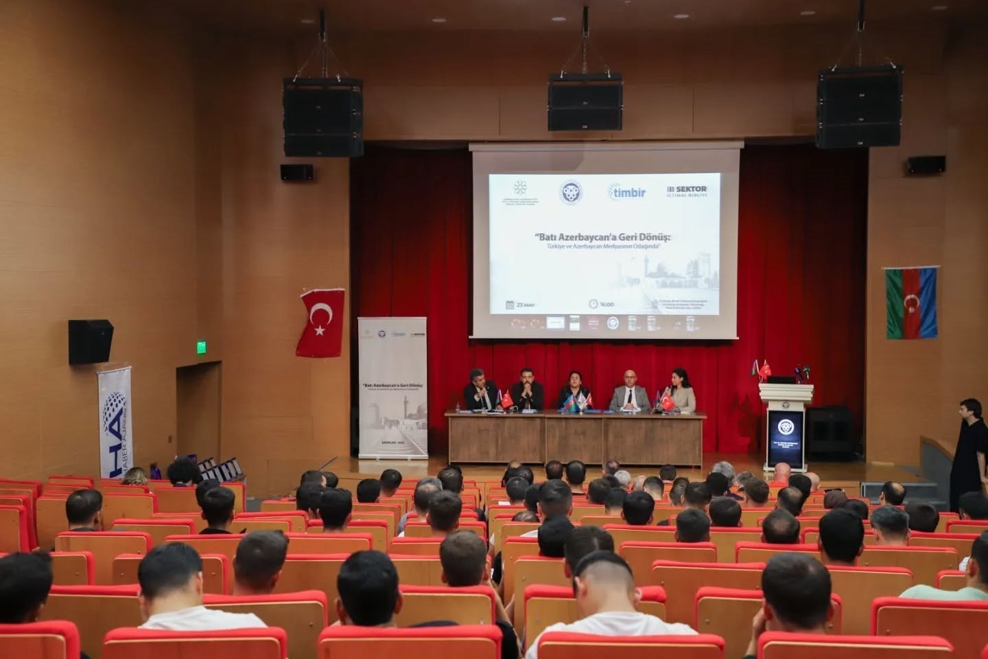 bati-azerbaycana-geri-donus-turkiye-ve-azerbaycan-medyasinin-odaginda-baslikli-panel-duzenlendi