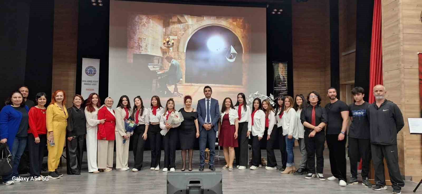 eskisehir-hoca-ahmet-yesevinin-basarili-yil-boyu-etkinlikleri