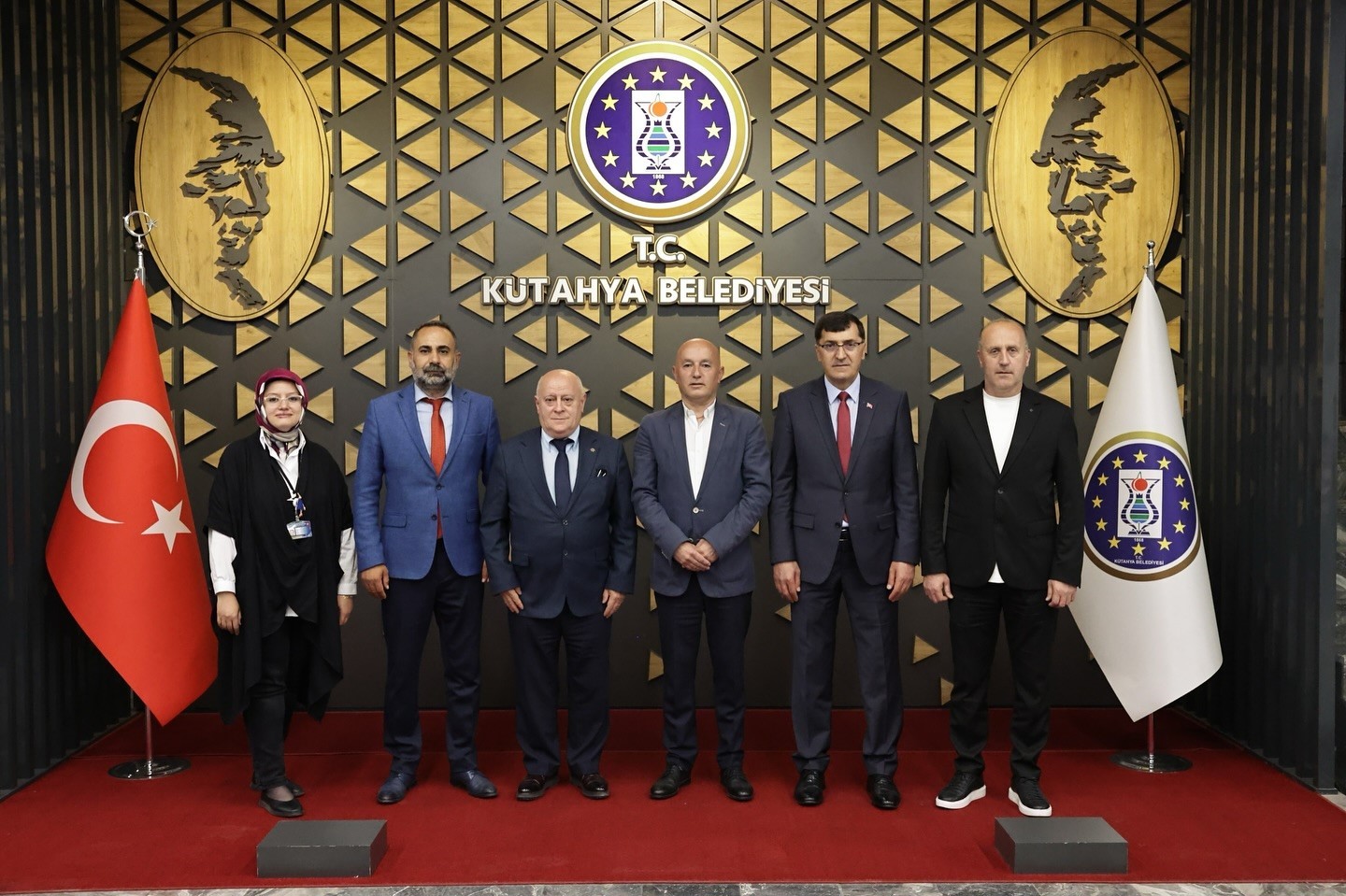 gostivar-heyetinden-kutahya-belediye-baskani-eyup-kahveciye-ziyaret