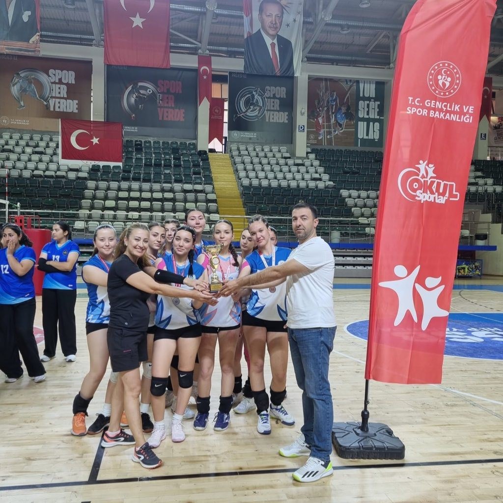 muglada-voleybol-il-birincisi-belli-oldu