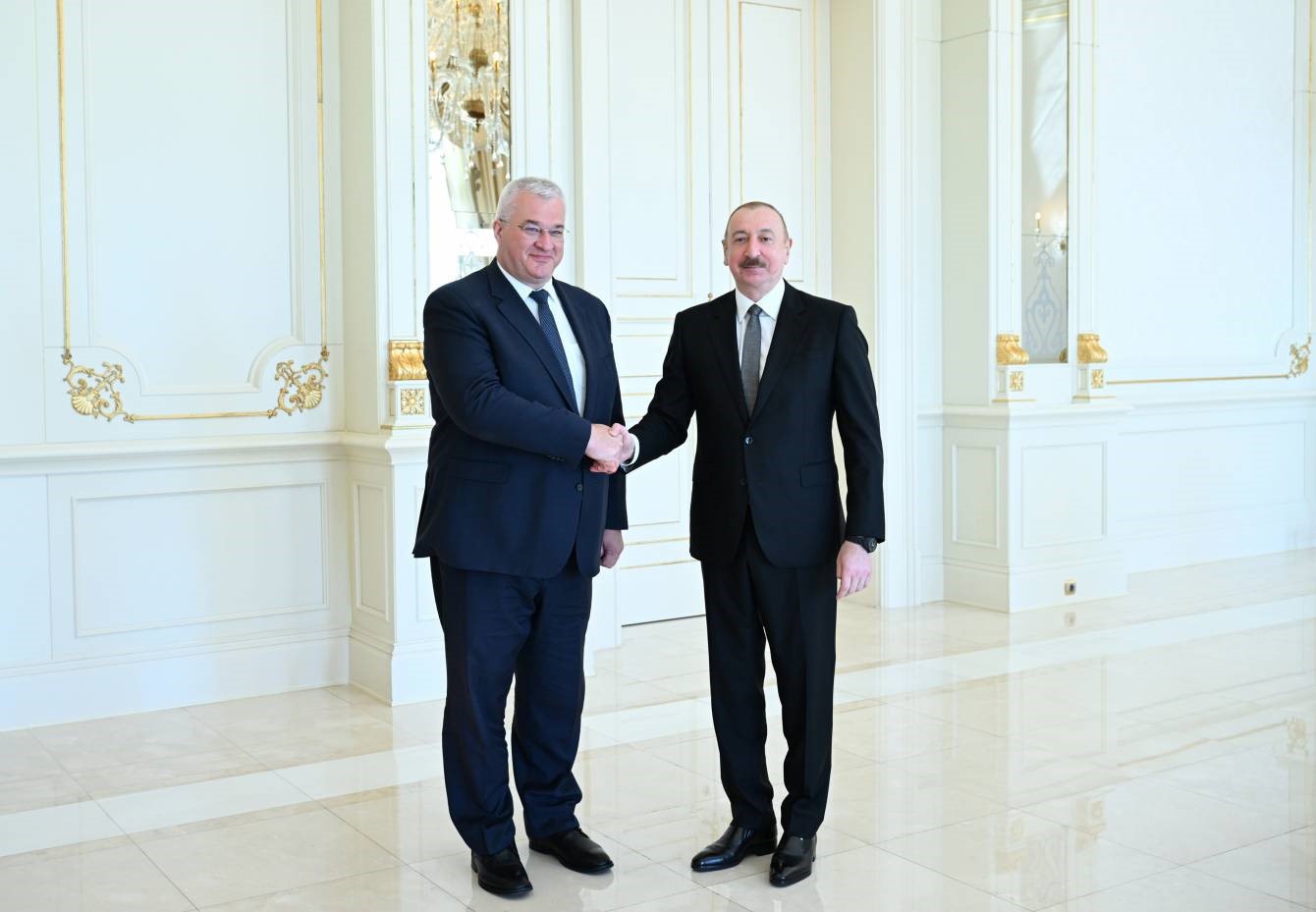 aliyev-ukrayna-disisleri-bakani-sybihayi-kabul-etti