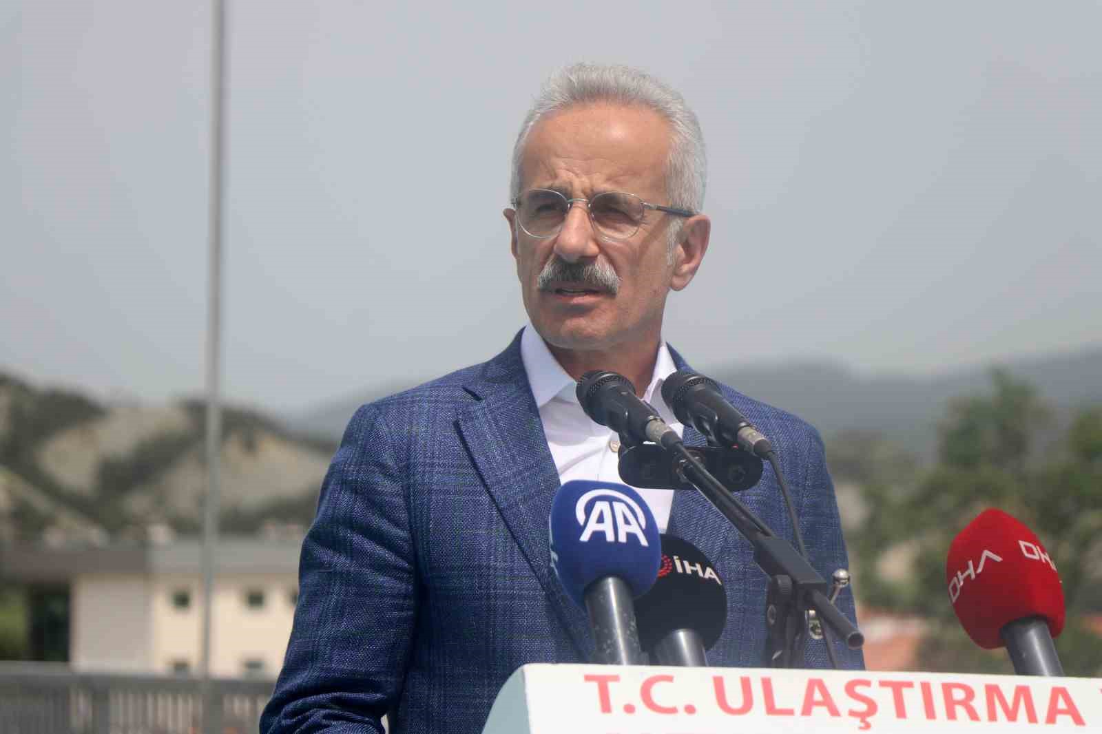 bakan-uraloglu-acikladi-orta-anadolu-otoyolu-trafigi-rahatlatacak