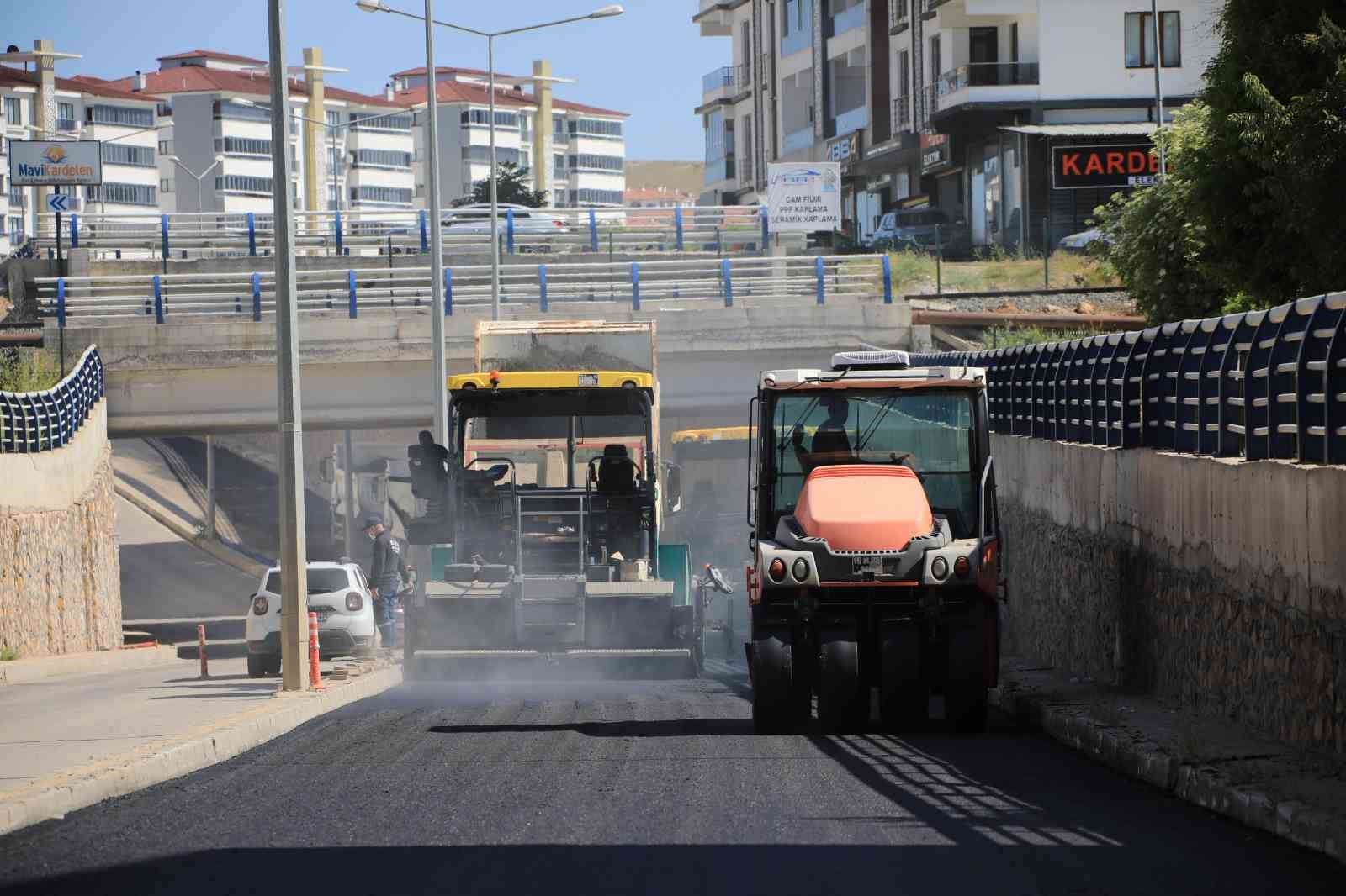 elazigda-asfaltlama-calismalari-suruyor