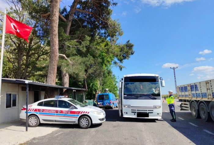 kirklarelide-trafik-denetimi-381-surucuye-ceza