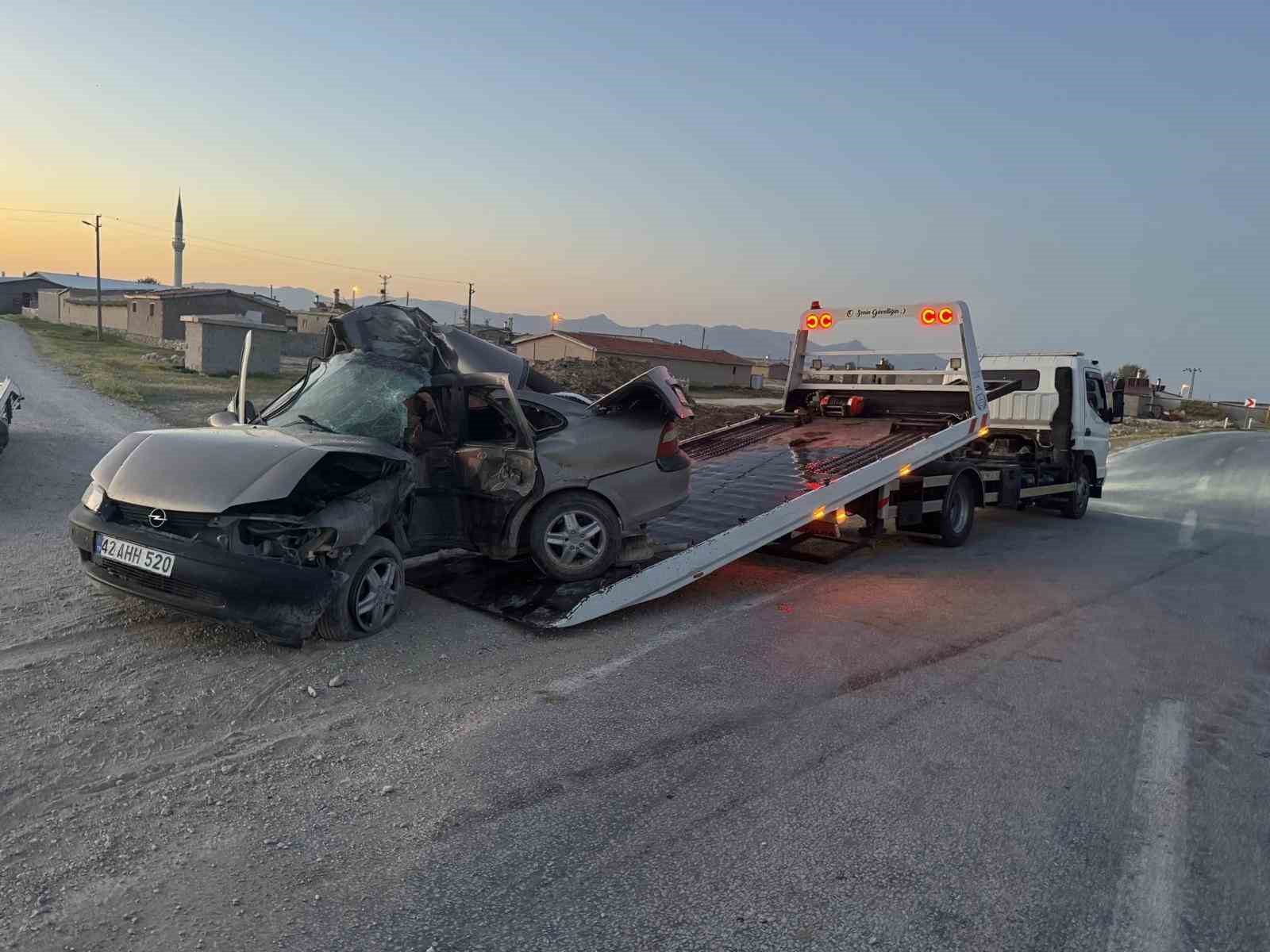 konyada-olumle-sonuclanan-trafik-kazasi-kamerada