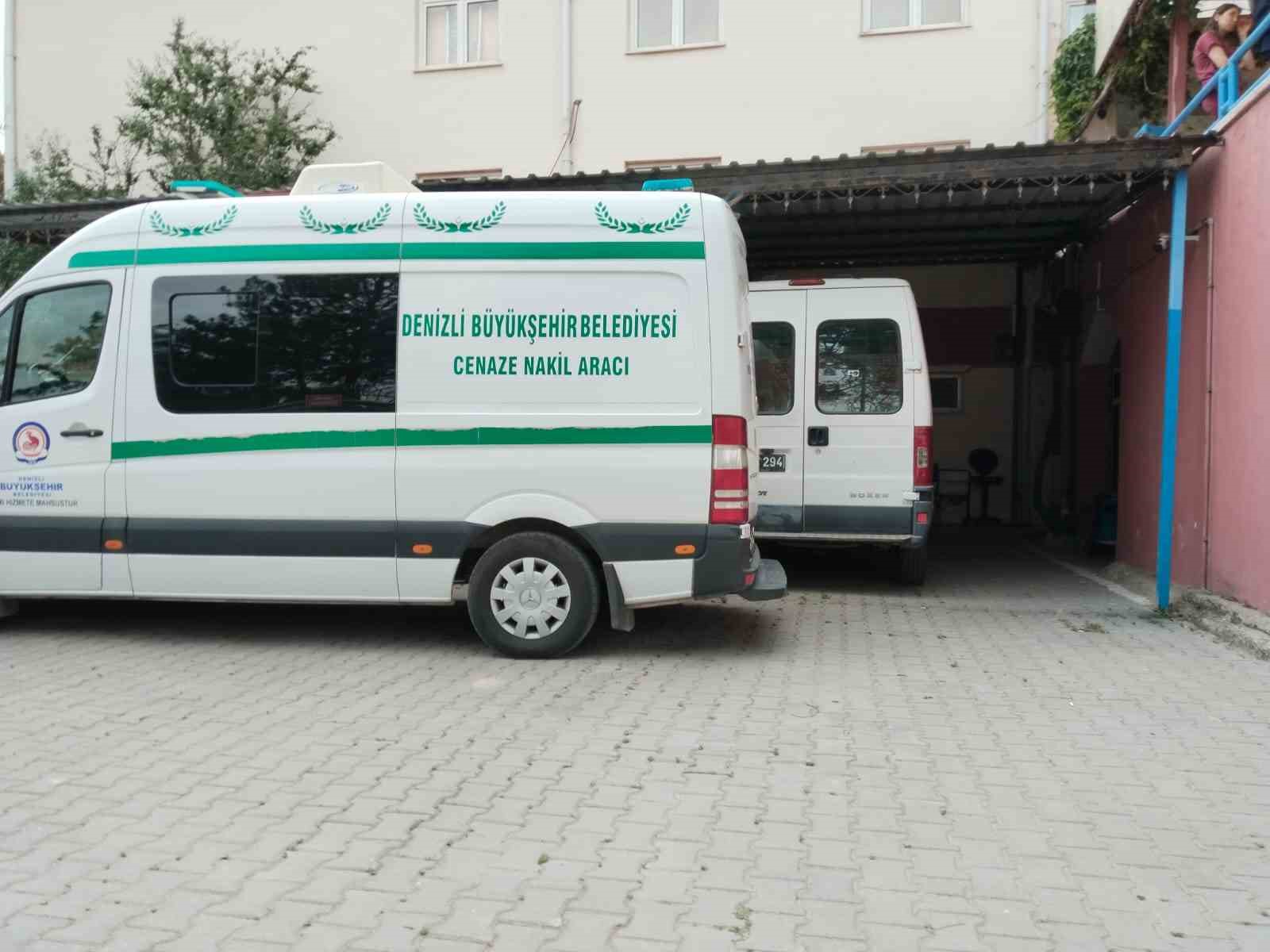 kulaklari-kesilmis-halde-bulunan-yasli-adamin-olum-nedeni-arastiriliyor