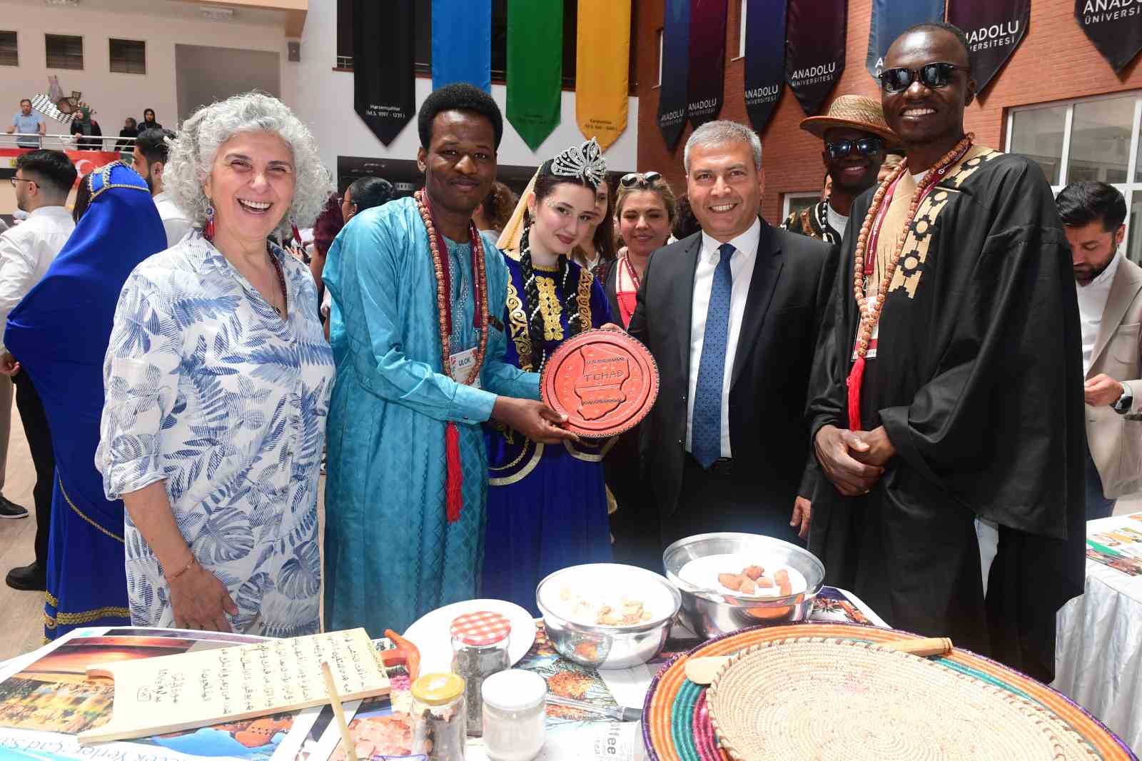 3-anadolu-uluslararasi-kultur-gunu-coskuyla-kutlandi