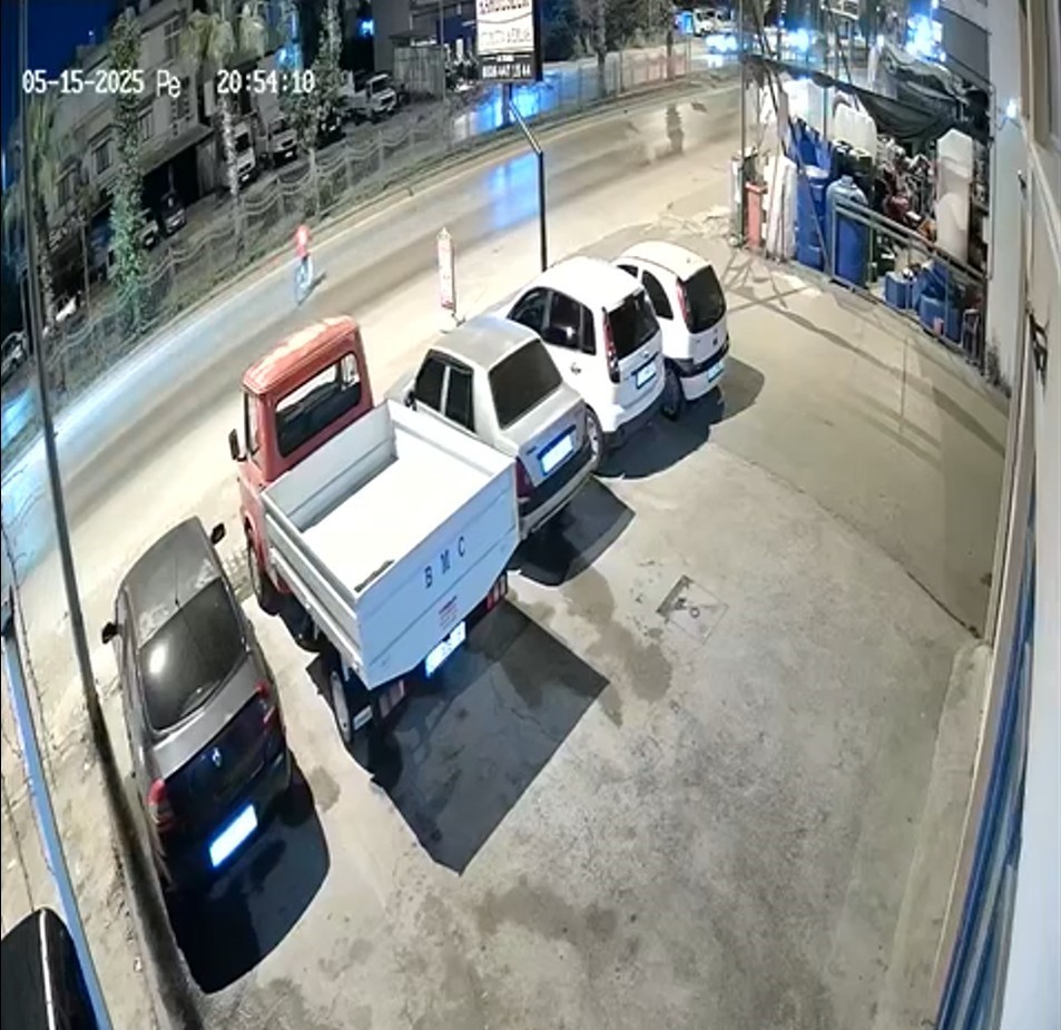 aracin-carptigi-bisikletli-cocuk-hayatini-kaybetti-kaza-ani-kamerada