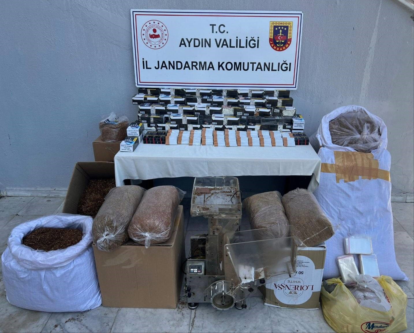 aydinda-sahte-tutun-baskini-1-gozalti