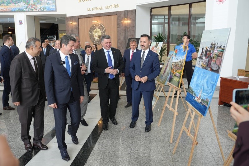 bakirkoy-adliyesinde-tutuklu-ve-hukumlulerin-el-urunleri-sergisi-acildi