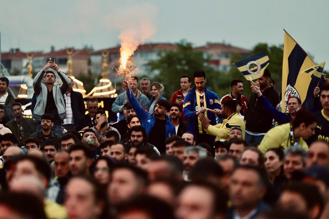 baskan-balcioglu-fenerbahce-sampiyonluk-kutlamalarina-katildi