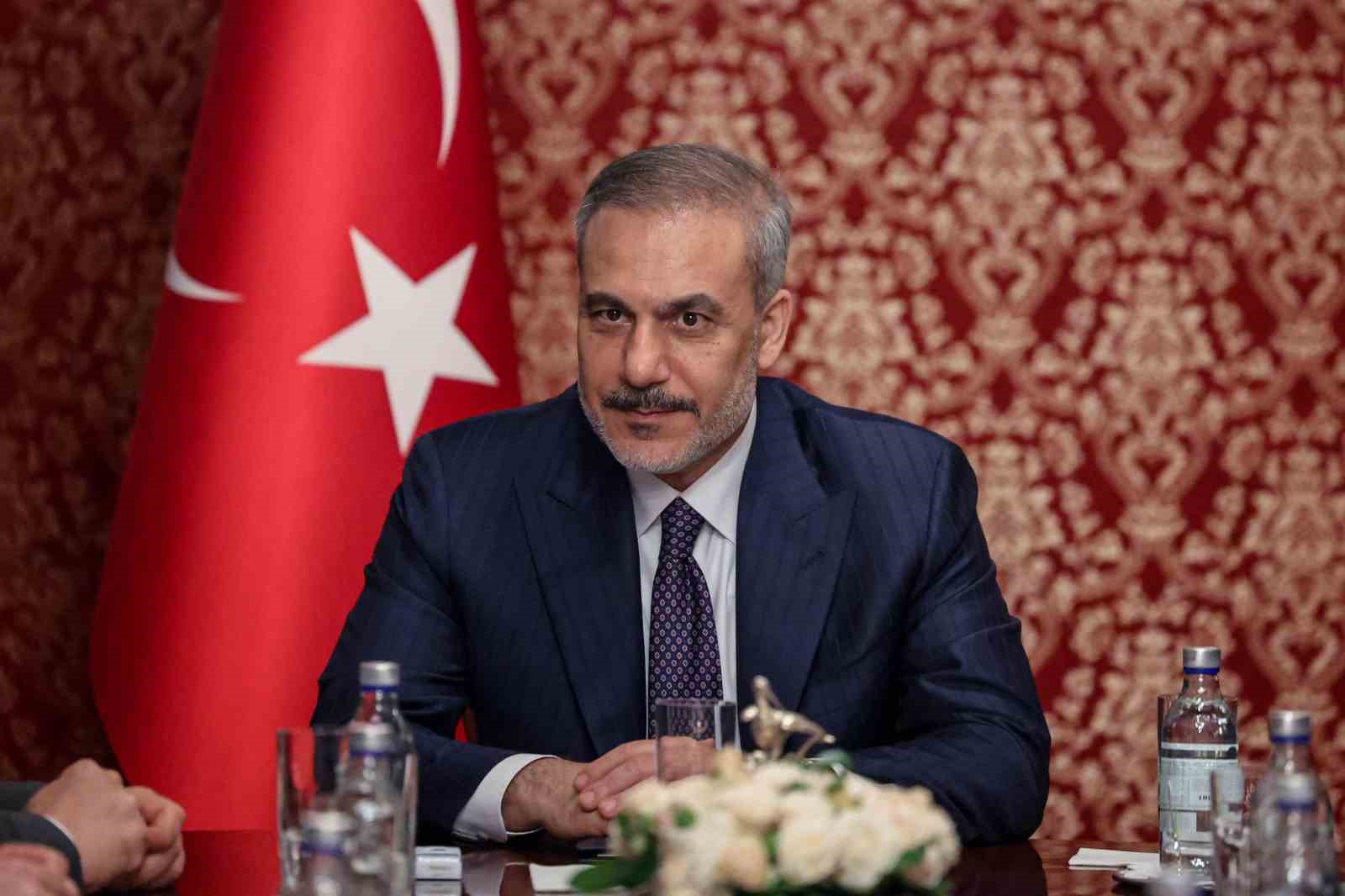 disisleri-bakani-fidan-rus-turk-is-insanlari-birligi-yonetim-kurulu-uyelerini-kabul-etti