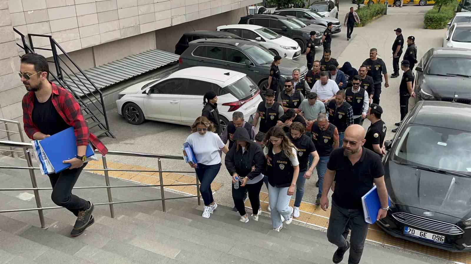 eskisehir-merkezli-fuhus-operasyonu-7-gozalti