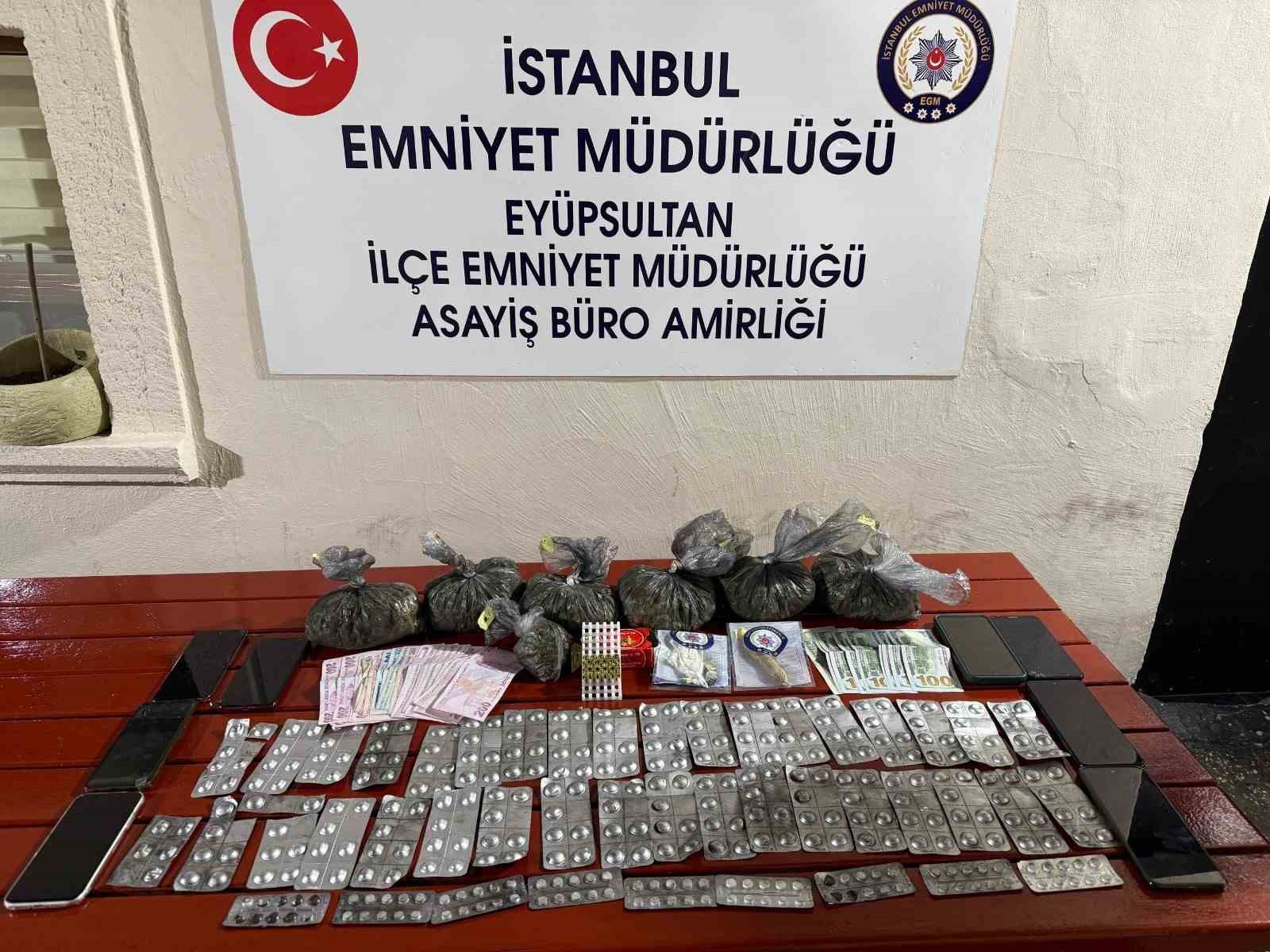 eyupsultanda-uyusturucu-operasyonu-9-gozalti
