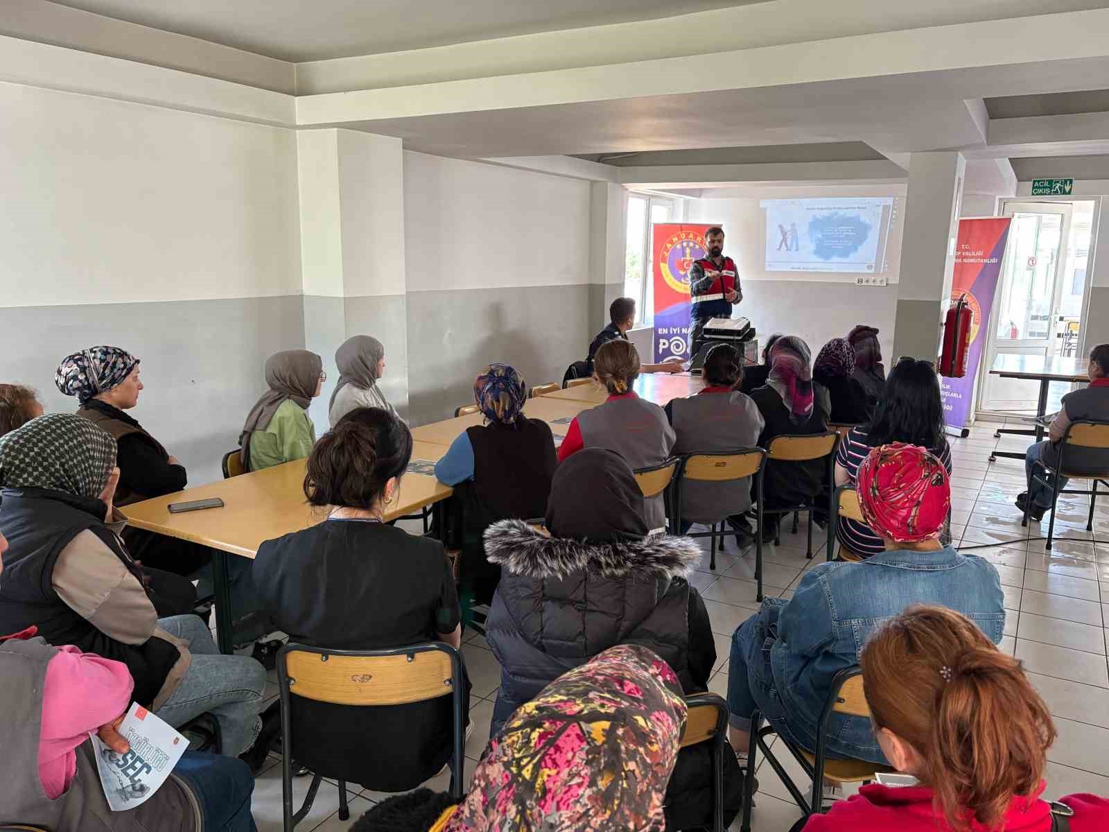 gerzede-104-anneye-uyusturucuyla-mucadele-egitimi