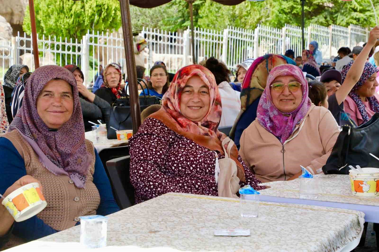 gumusler-manastirinda-surdurulebilir-nigde-mutfagi-etkinligi-duzenlendi