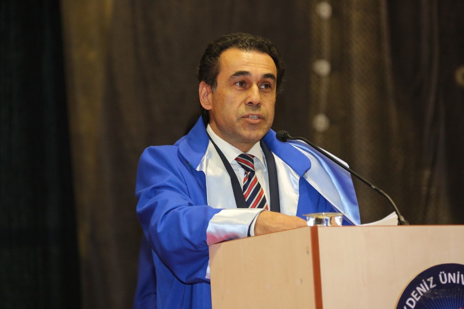 sahte-belge-ve-intihal-iddialari-profesorluk-unvanini-iptal-ettirdi