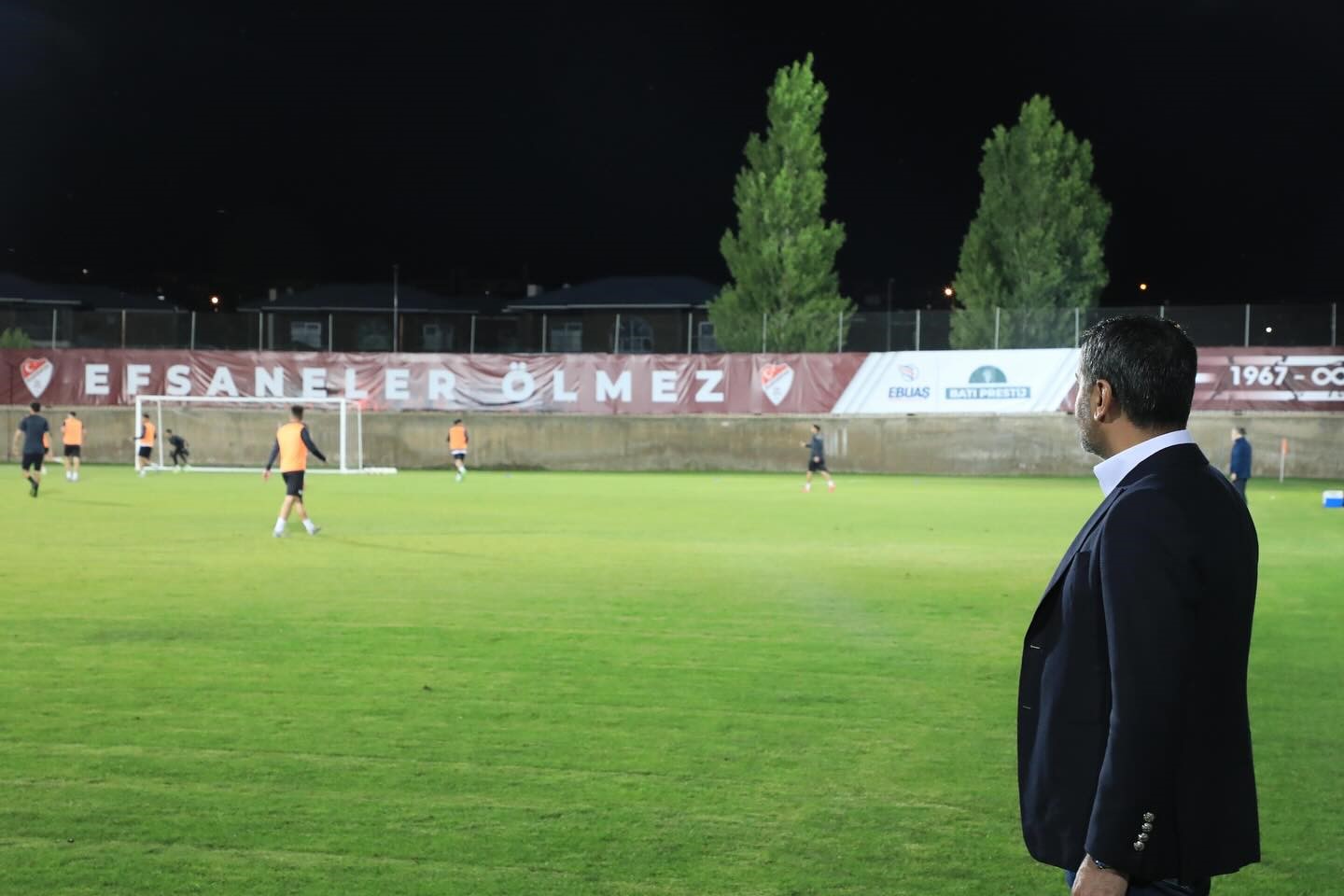 serifogullari-elazig-olarak-tek-yurek-takimimizla-omuz-omuza-bir-zafer-yazalim
