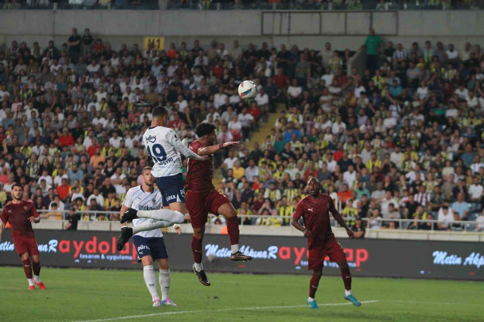 trendyol-super-lig-atakas-hatayspor-0-fenerbahce-0-mac-devam-ediyor