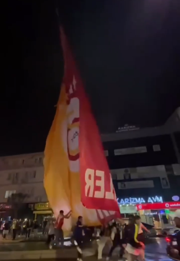 yalovada-galatasaray-bayraklarina-saldiran-3-fenerbahce-taraftarina-gozalti