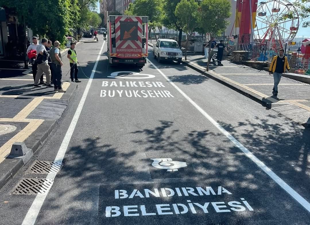 bandirmada-mehmetcik-caddesi-yenilendi