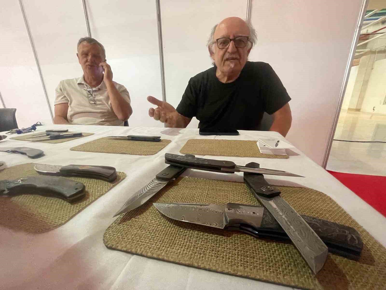 bir-resimle-basladigi-bicakcilikta-1200-avroluk-cakilar-yapiyor