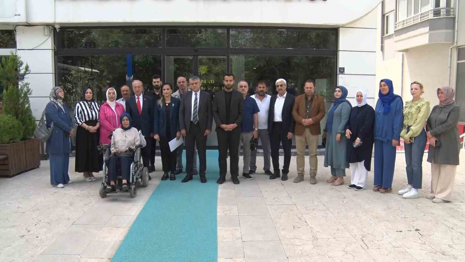 elazigda-27-mayis-darbesi-kinandi