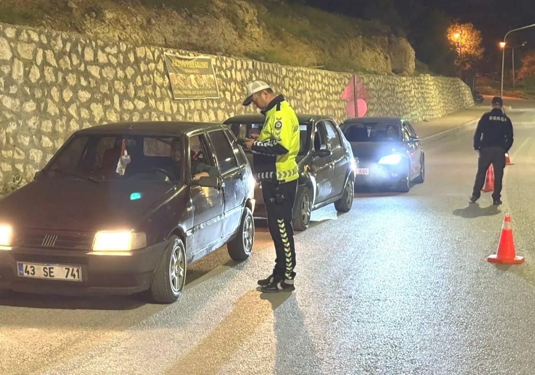 emet-polisinden-trafik-denetimleri