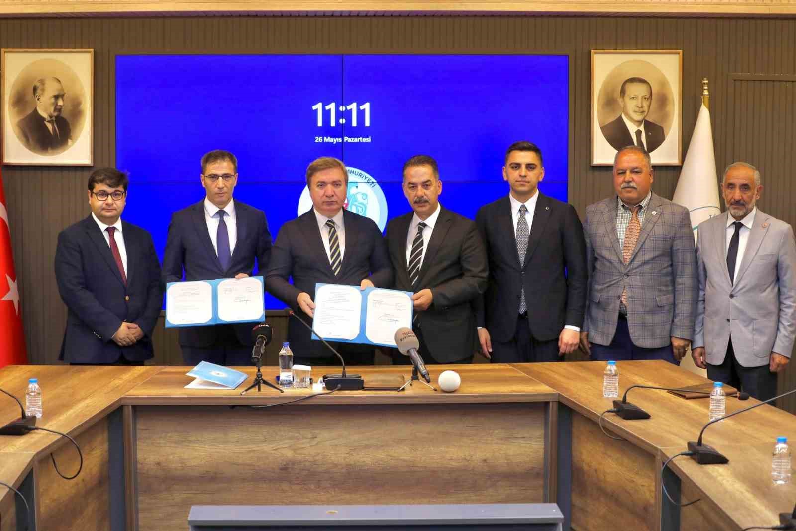 erzincanda-turizmi-donusturecek-dev-yatirim