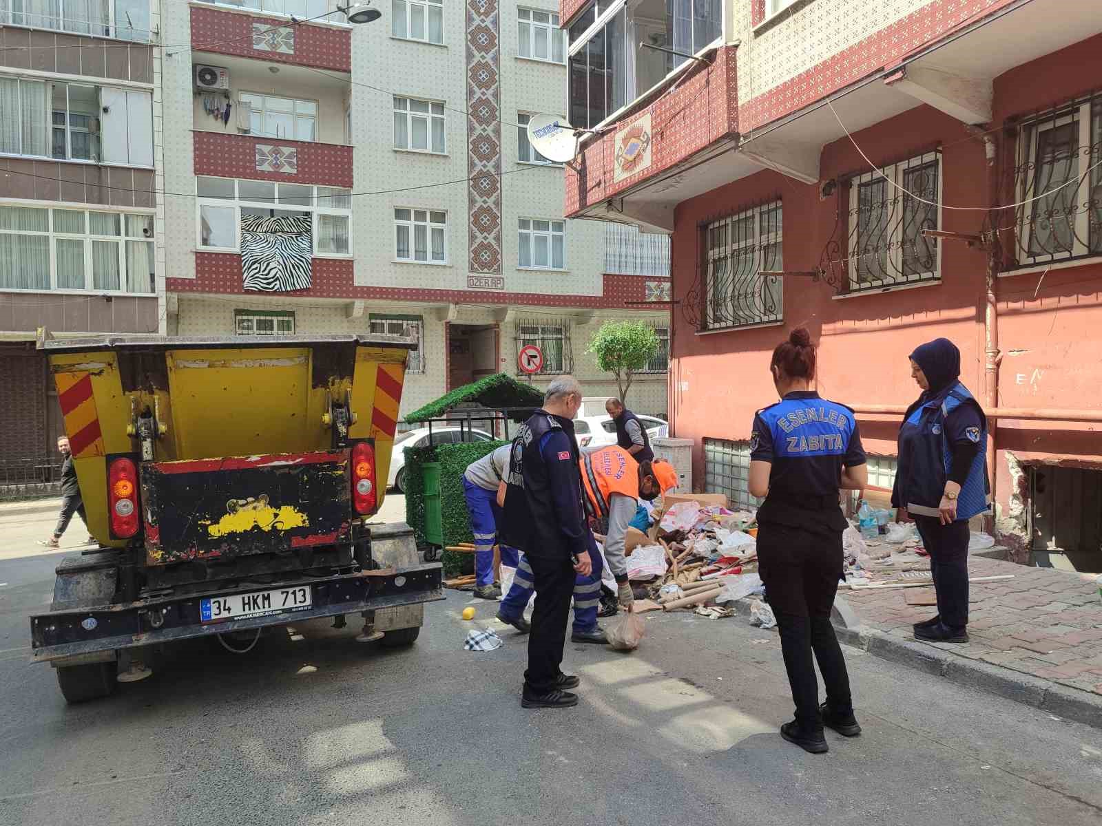 esenlerde-4-kez-temizlenen-daireden-7-kamyon-cop-cikti