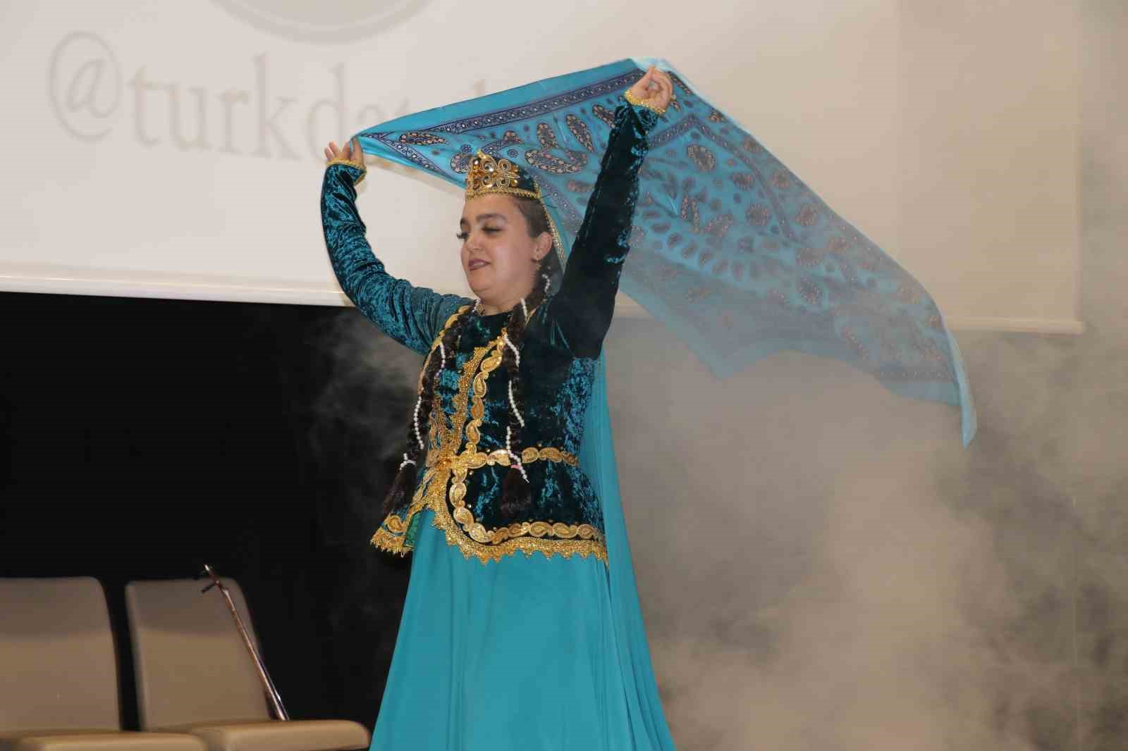 turk-dunyasinin-kulturel-zenginlikleri-sivasta-sahnelendi
