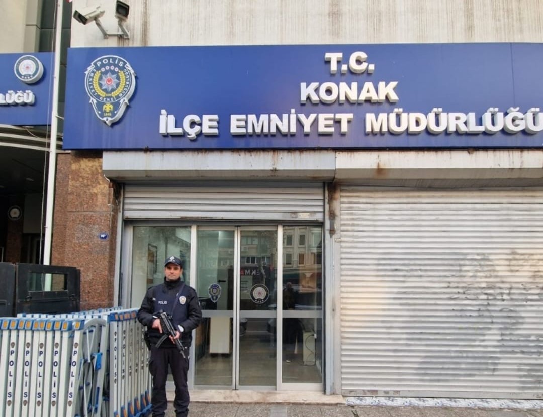 68-suc-dosyasiyla-araniyordu-uyusturucuyla-yakalandi