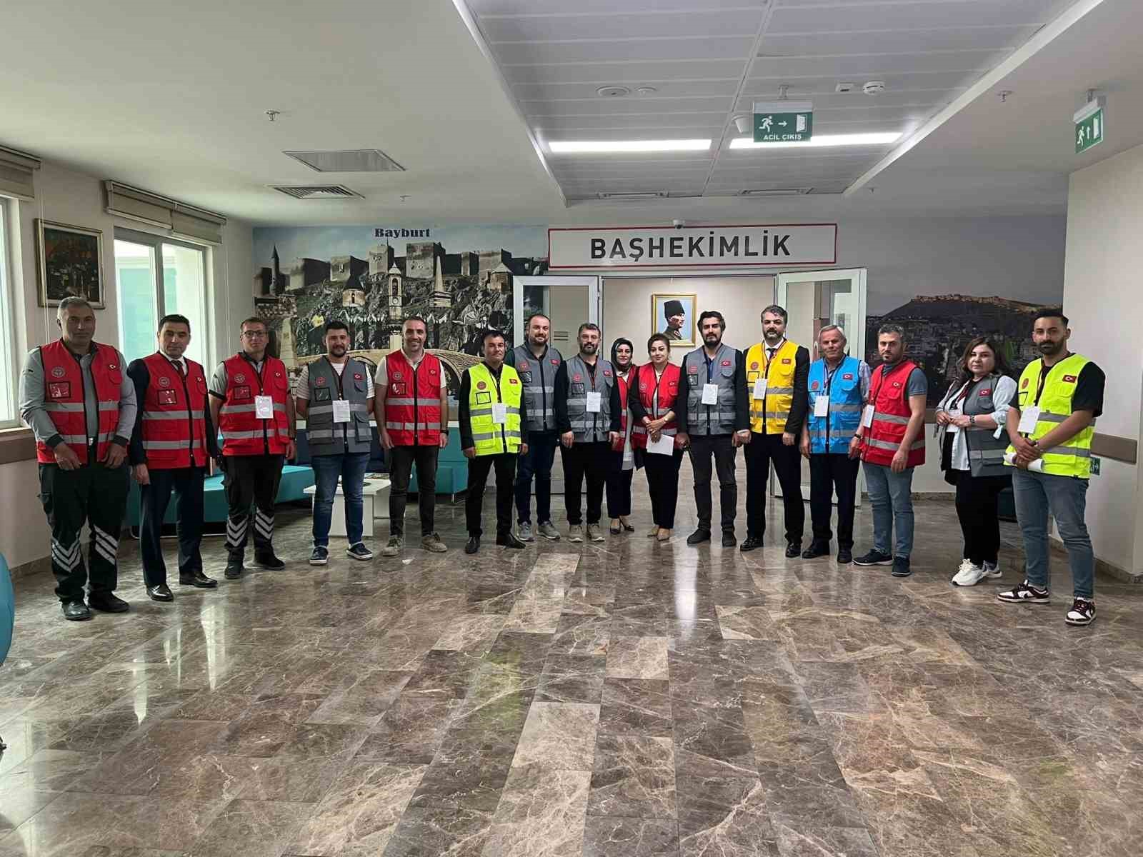 bayburt-devlet-hastanesinde-hap-tatbikati-gerceklestirildi