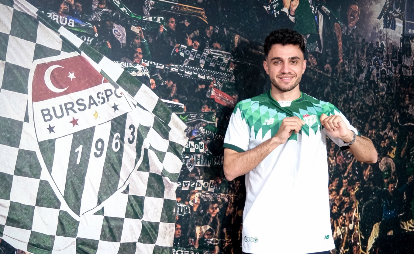 bursaspor-ertugrul-idris-furat-ile-sozlesme-imzaladi