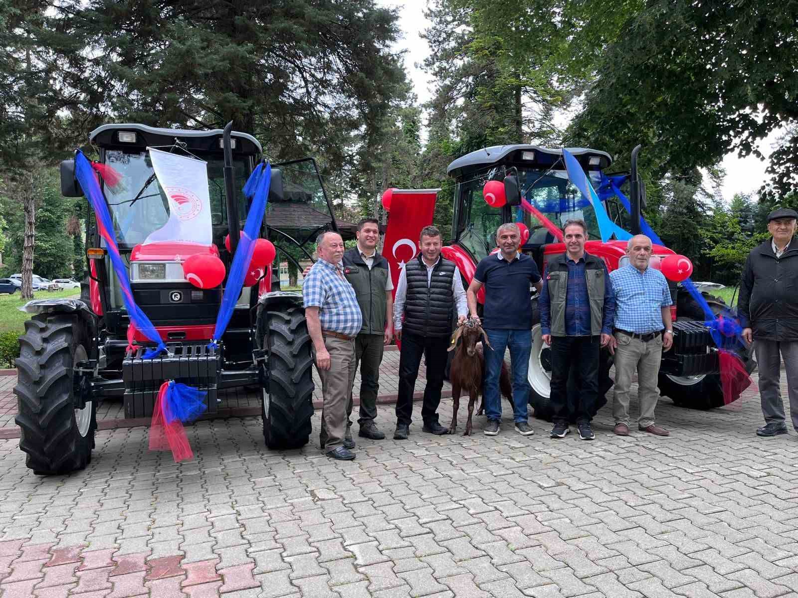 devrekte-orkoyden-32-aileye-72-milyon-liralik-destek