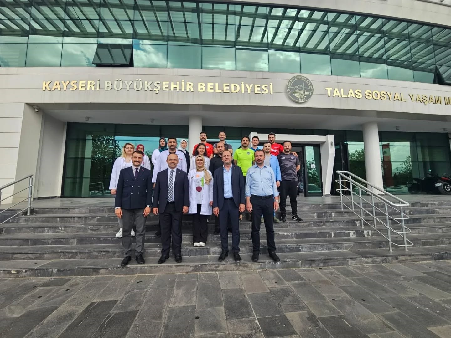 genc-kaymekte-deneme-sinavlariyla-gelecege-hazirlik