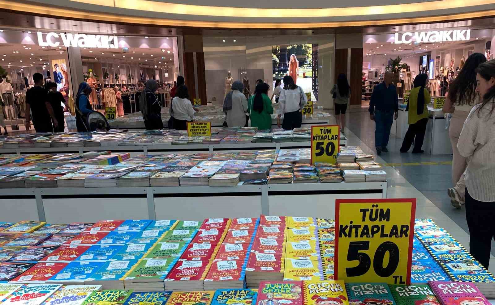 malatyapark-kitap-festivali-basladi-kitapseverleri-bekliyor