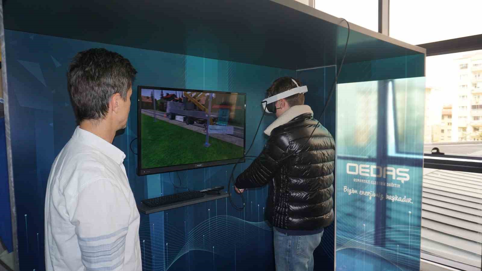 oedas-calisanlara-ve-ogrencilere-verdigi-isg-egitimleriyle-afet-hazirliklarini-guclendiriyor