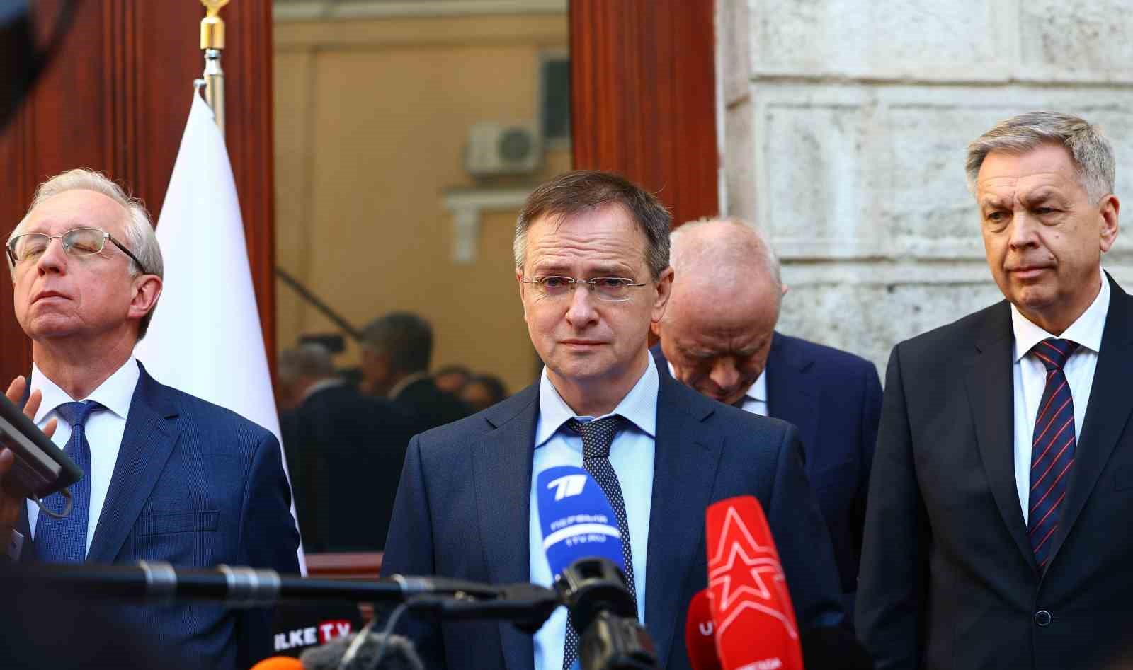 rusya-ukraynaya-ikinci-tur-gorusmeler-icin-yer-ve-tarih-onerdi