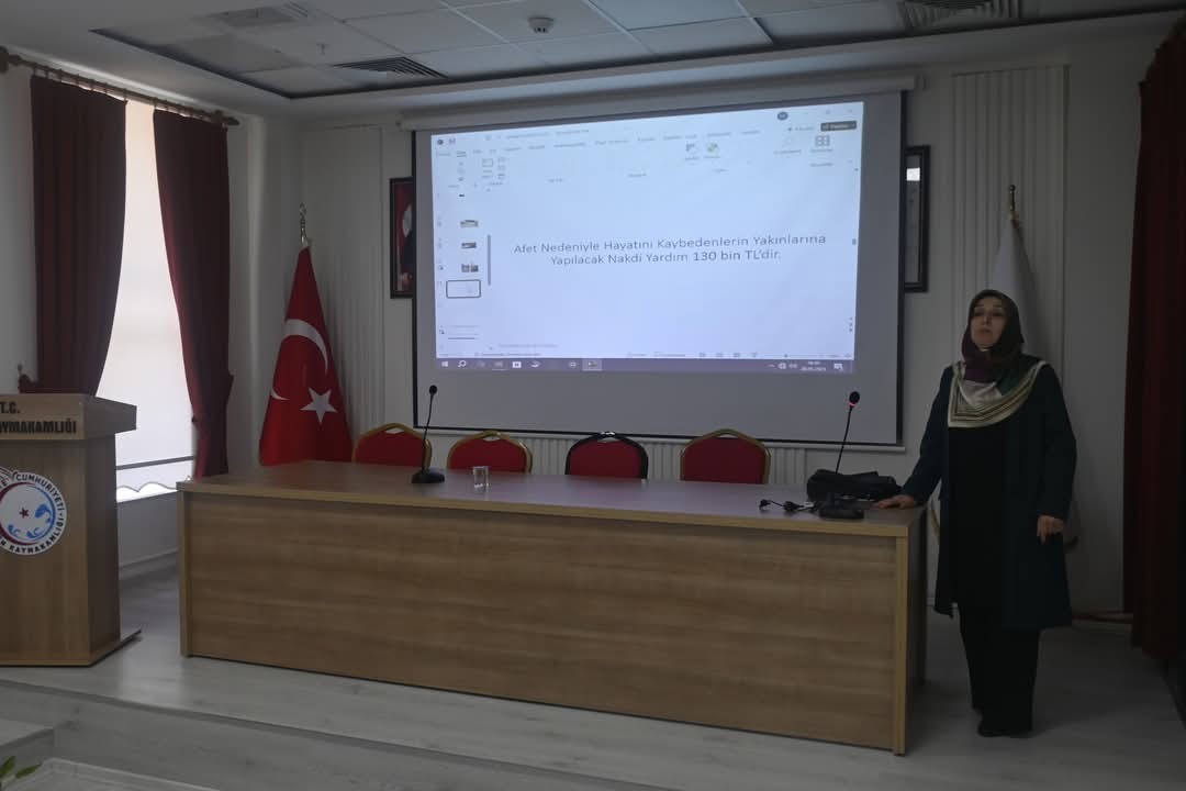 sivasta-muhtarlar-ve-personel-afete-karsi-bilinclendirildi