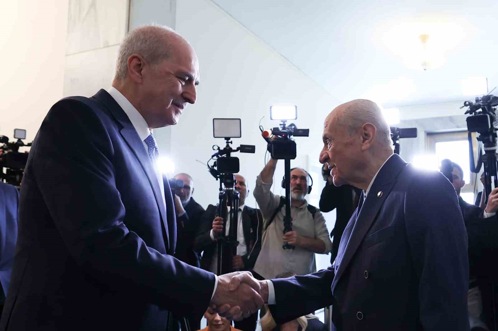 tbmm-baskani-kurtulmus-bahceliyi-ziyaret-etti