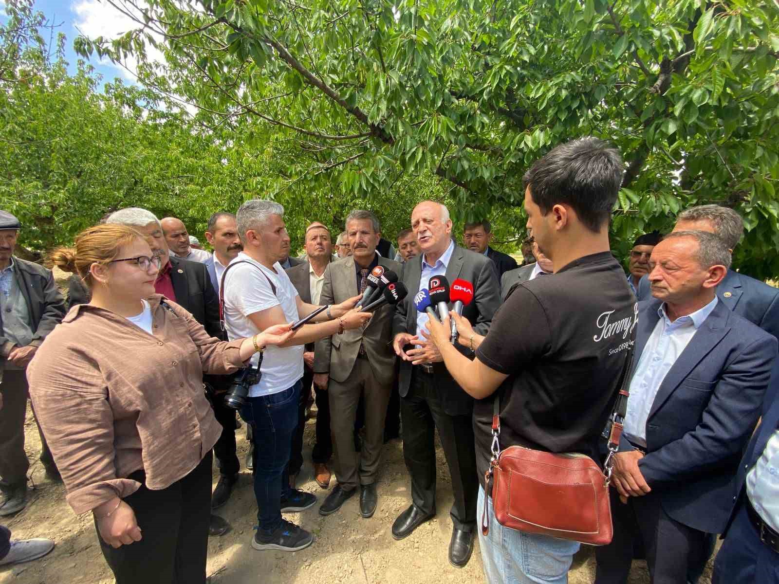tzob-baskani-bayraktar-65-vilayetimizde-buyuk-bir-zirai-don-felaketi-ile-karsi-karsiya-kaldik