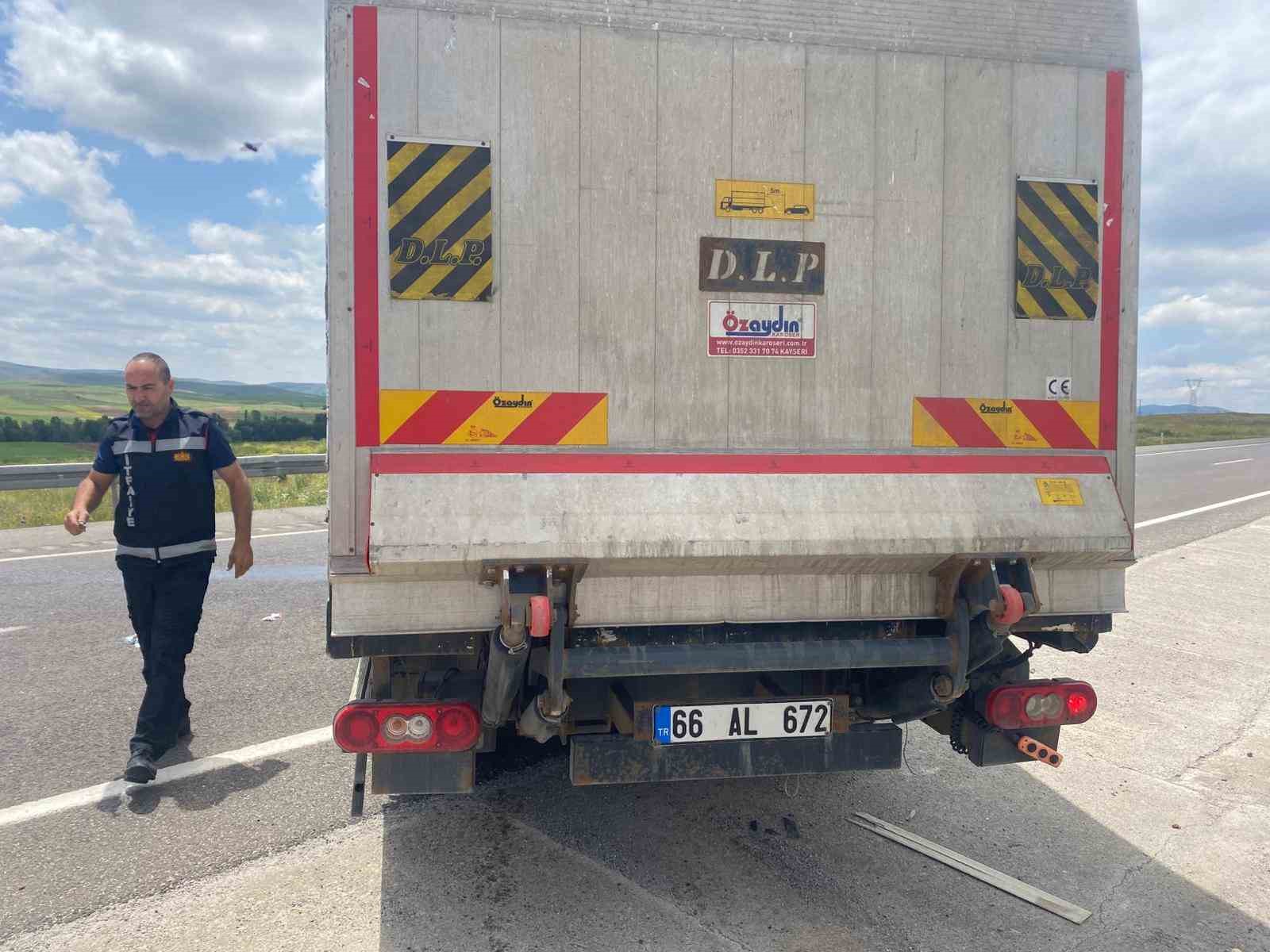 yozgatta-trafik-kazasi-1-agir-yarali