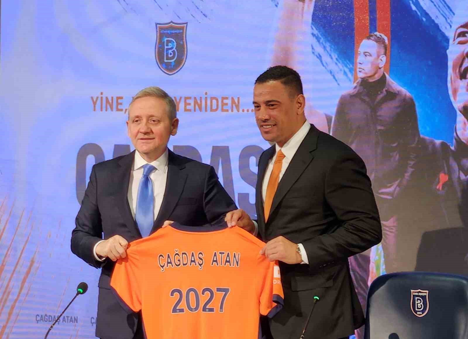 basaksehir-teknik-direktor-cagdas-atanin-sozlesmesini-uzatti