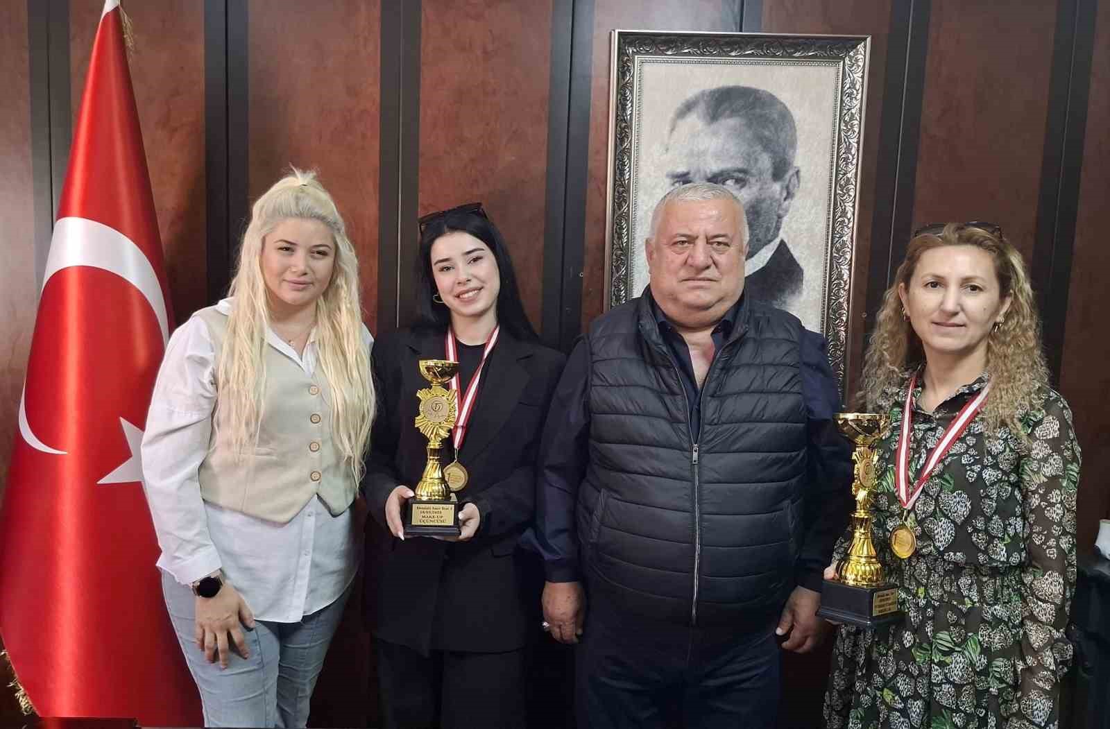 desob-baskani-erbegi-denizlinin-yildizlarini-agirladi