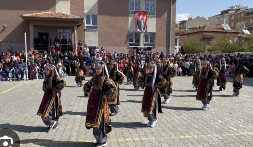 develide-imam-hatip-ortaokulunda-yabanci-dil-senligi