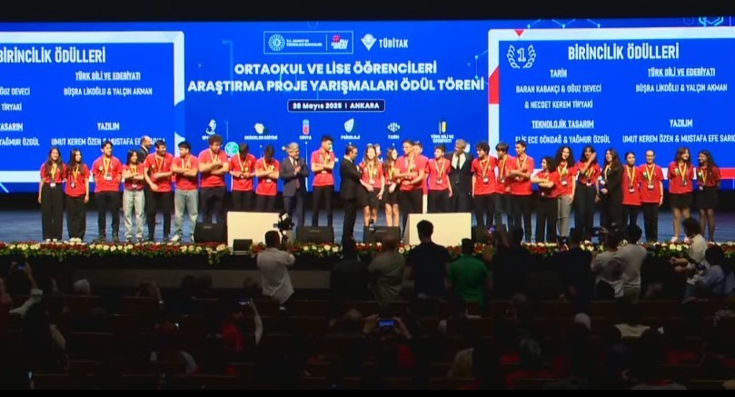 dumlupinar-bilsemden-tubitakta-3-turkiye-birinciligi