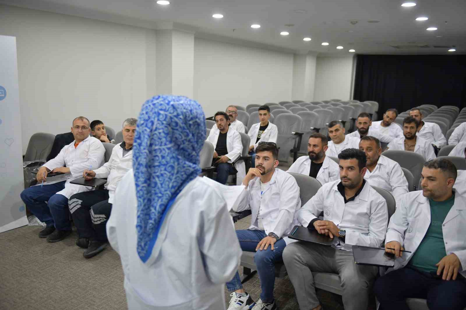 esenyurtta-egitimli-kesim-elemanlari-gorev-basinda