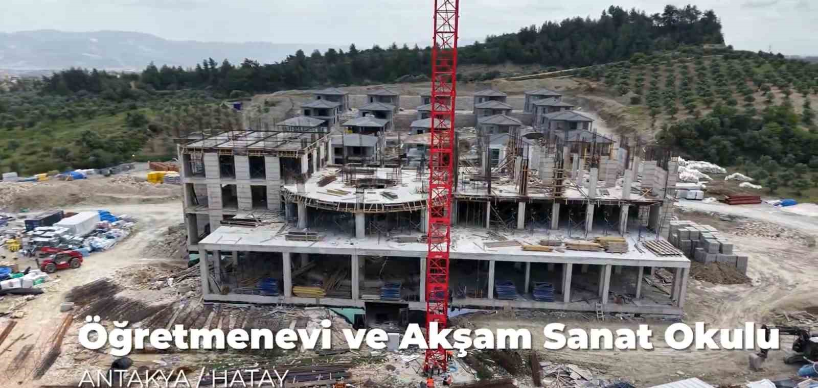 hatayda-ogretmenevi-insaati-yukseliyor